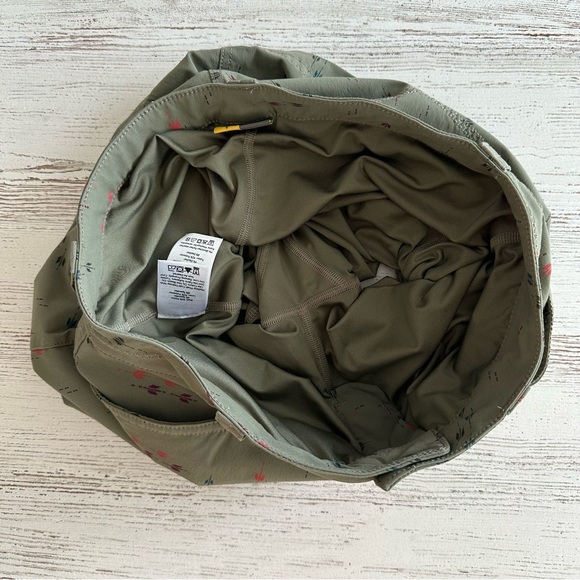 EDDIE BAUER Southwest Floral Nylon Skirt Skort Golf Outdoor Hiking 2 Green - Picture 7 of 10